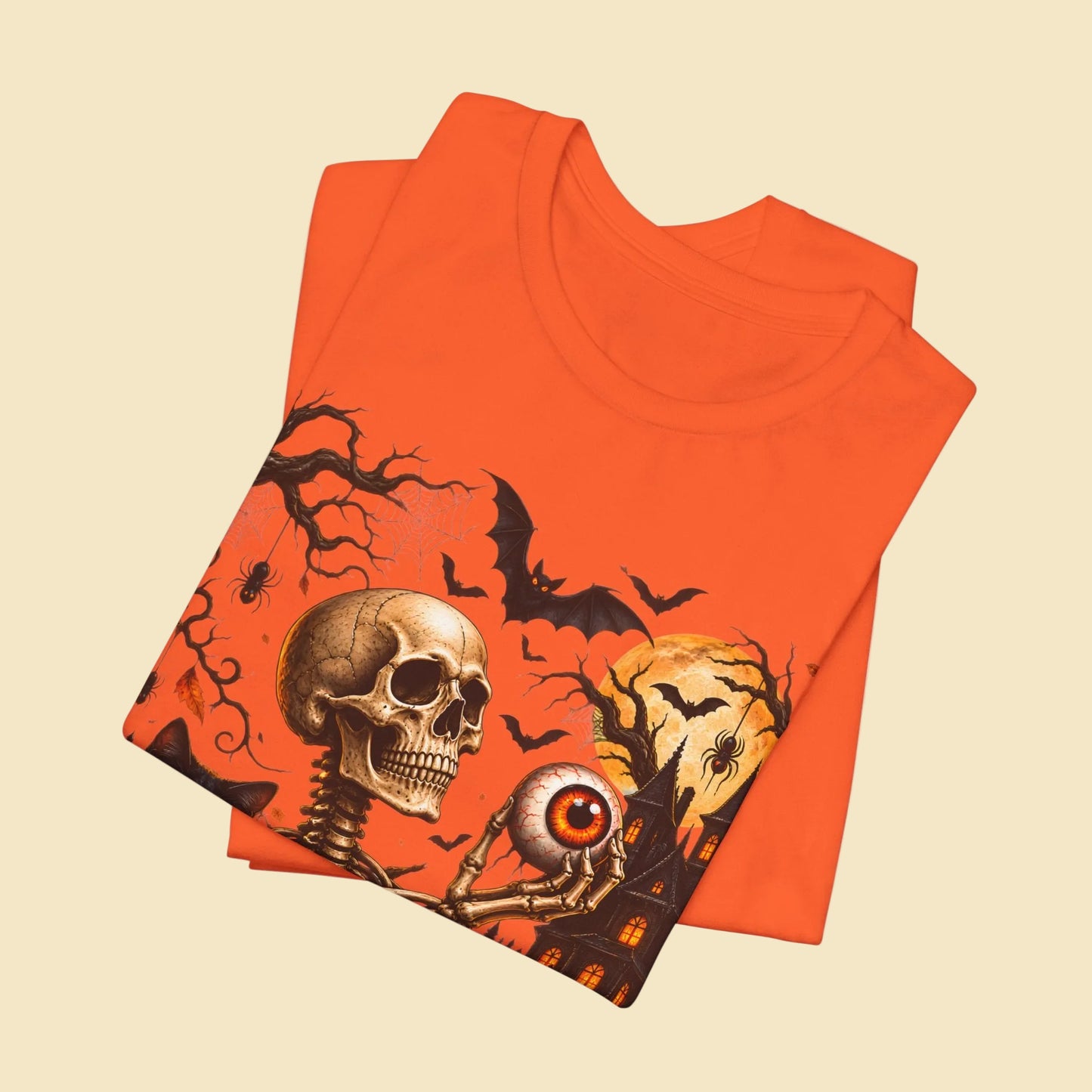 Gothic skeleton t-shirt with cat and black eyes | Spooky skull shirt | Haunted house Halloween t-shirt